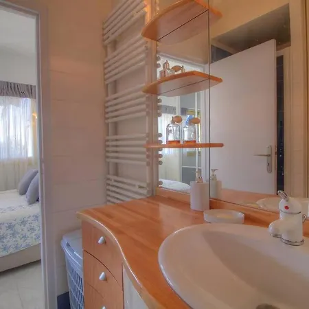 Le Grand Large On The Sea Apartment